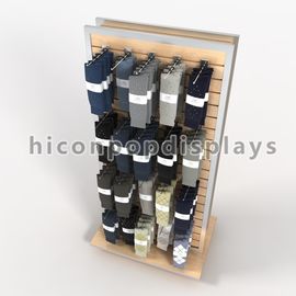 Porcellana Lati indipendenti dei banchi di mostra di Slatwall doppi per i calzini di Smartwool fornitore